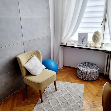 Apartment Miodowa *
